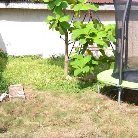 Fully Aircondition 3Bed Villa- A C- Wifi- Hotwater Freetown Exteriér fotografie