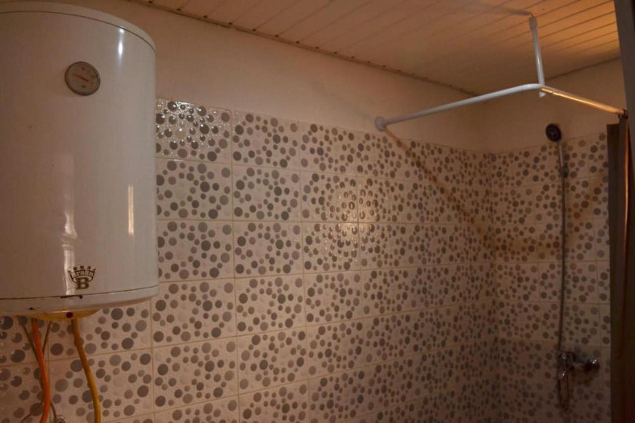 Fully Aircondition 3Bed Villa- A C- Wifi- Hotwater Freetown Exteriér fotografie